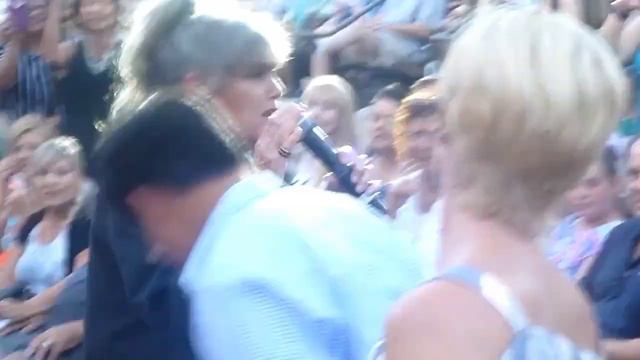 Russell Hitchcock - Martha Davis / Air Supply - The Motels смотреть онлайн