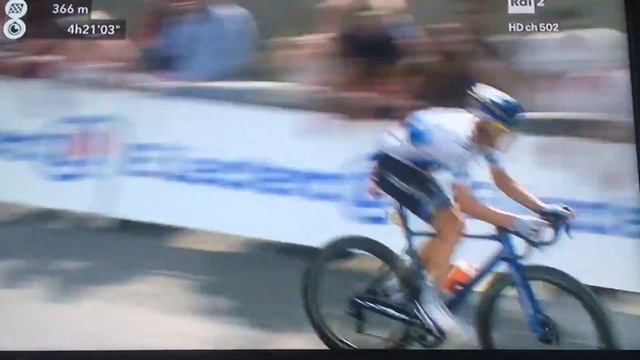 Last kilometer étape 17 tour de France 2019 Matteo Trentin смотреть онлайн