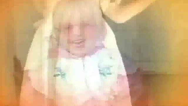 Dakota Fanning- Charmed Life смотреть онлайн