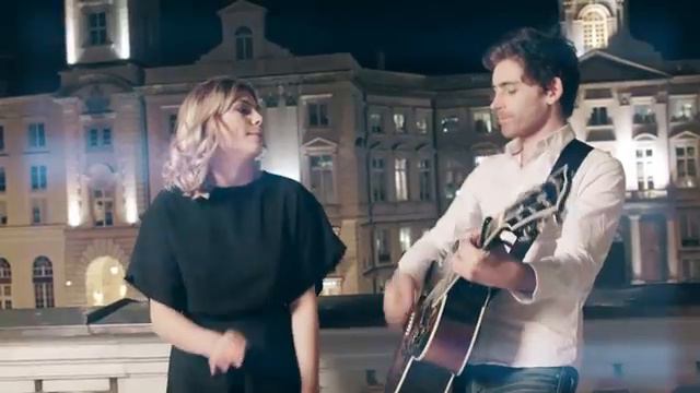 Louane - JOUR 1 (acoustic version) смотреть онлайн