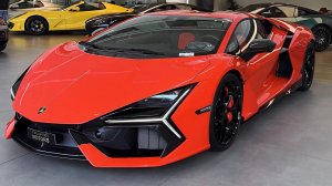 Lamborghini Revuelto - особенности интерьера и экстерьера!