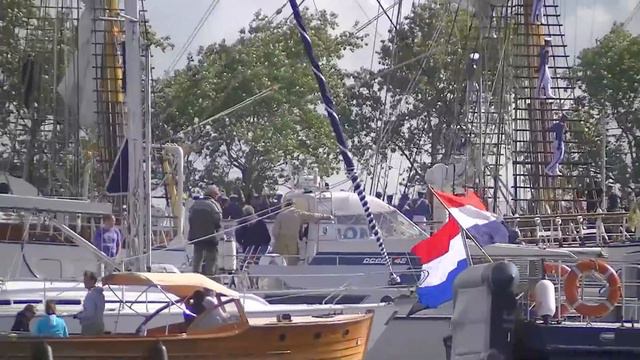 Sail 2010 Noordzeekanaal - Chopin Nocturne B major Op.62/1