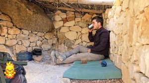 ОДИНОЧНОЕ СТРОИТЕЛЬСТВО КАМЕННОЙ ЗЕМЛЯНКИ С КАМИНОМ ЗА 75 ДНЕЙ | БУШКРАФТ - СДЕЛАЙ САМ