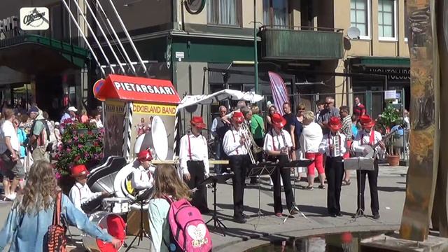 ВЕСЁЛАЯ СЕМЁРКА Диксиленд УРА АЛЕКСЕЕВЫ Дни Якоба ЯКОБСТАД 1080p смотреть онлайн