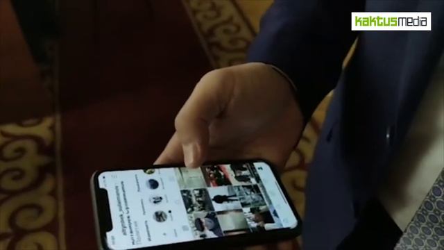 Депутат ЖК Алтынбек Сулайманов ос своих подписчиках в Instagram и о чем они ему пишут смотреть онлайн
