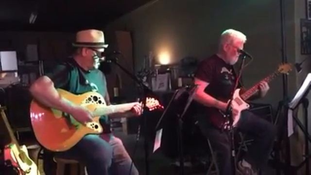 Fenton Beaumont covers No Excuses смотреть онлайн