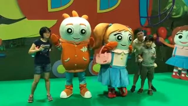 Okto Kids Fiesta Ollie And Cherry Favourite Mascots!