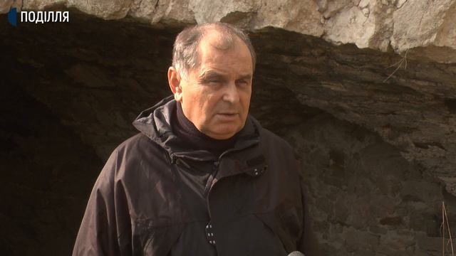 Старовинна фортеця у Зінькові на Хмельниччині в аварійному стані смотреть онлайн