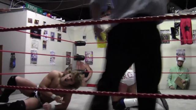 Round 2 Match 2 Logan v Adam Page смотреть онлайн