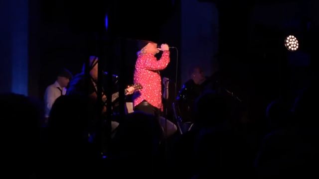 Venice - Think Again, Christmas tour 13-12-2017 Jacobi Kerk Utrecht. смотреть онлайн