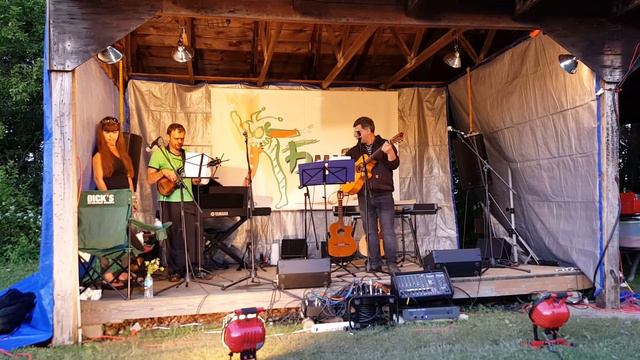 БРАССЕНС И БЕРНЕС (М. ФРЕЙДКИН)