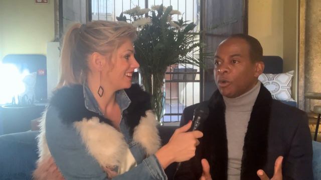 Martina Late Night with Special Guest New York Fashion Designer Frederick Anderson смотреть онлайн