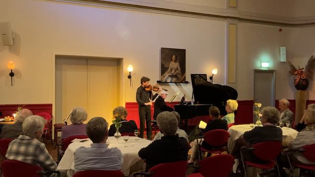 L. Janácek - Sonata for violin and piano - Julian Jeukendrup, violin, Jan Hoijtink, piano смотреть онлайн