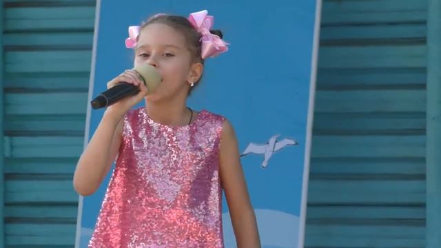 Широкова Ксения. А мне бы петь и танцевать. 1 09 18