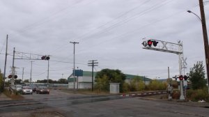 LSRC Y102 at Richfield Road Railroad Crossing in Flint MI on 10-14-23