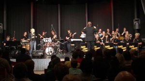 Funky Lemons Big Band "Blue Moon", feat. Elisabeth Vik-voc, Leitung: Fritz Handlbauer