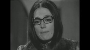 Esther Ofarim & Nana Mouskouri - Le vent et la jeunesse (live, 1971)