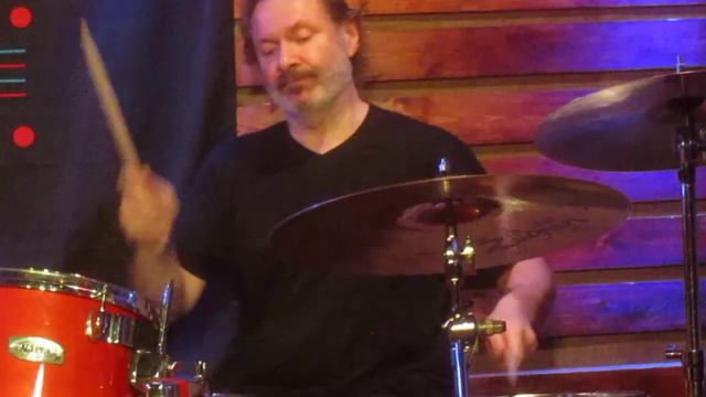 "СТРАТОСФЕРА" (MVI 3174) смотреть онлайн