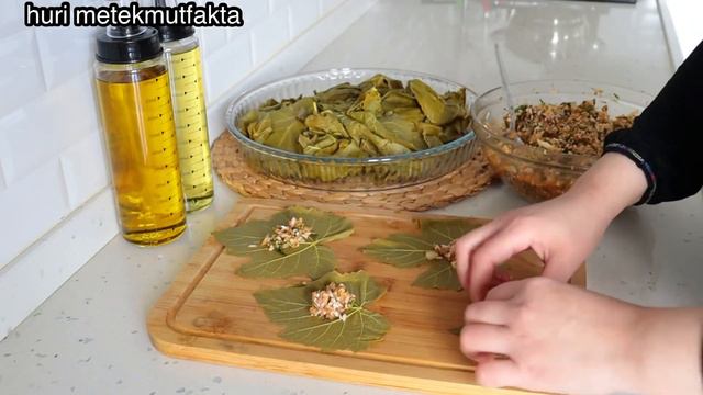 🔴BU Senenin İLK YAPRAĞI İle MUHTEŞEM Etli TARİFİ ❗️Çok LEZZETLİ Mutlaka DENEYİN смотреть онлайн