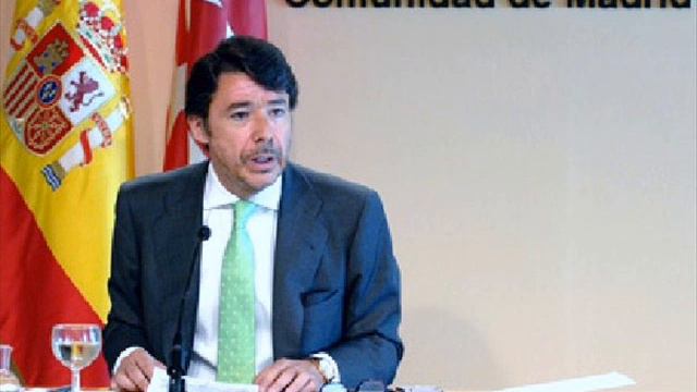 IGNACIO GONZÁLEZ I ESPERANZA AGUIRRE PARLEN DEL VIDEO DE COLÒMBIA смотреть онлайн