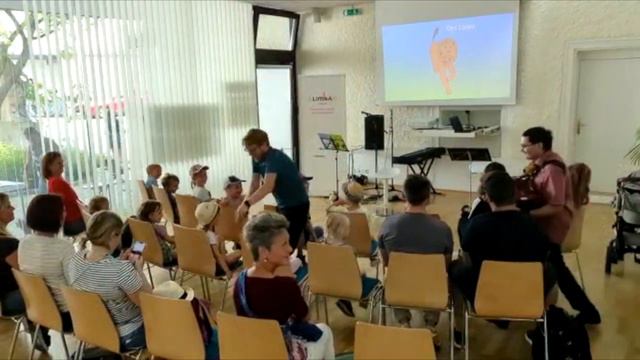 Kinder-Mitmach-Konzert: Löwe - G. Bok & E. Auer | Tag des LIMBA-Verlags 2022 смотреть онлайн