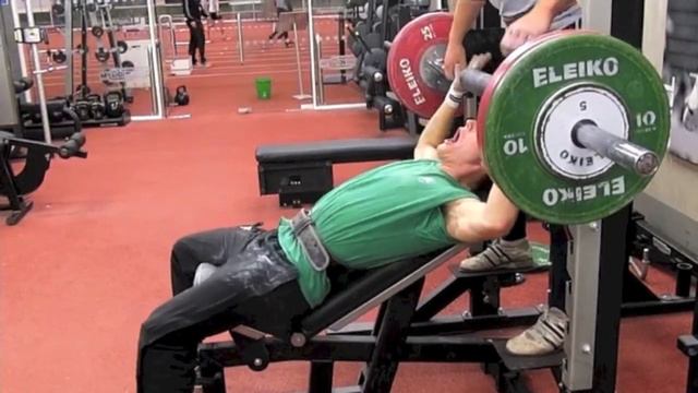 Irish number one javelin thrower 2012 -Matthew Martin смотреть онлайн