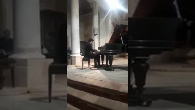 C. Debussy - Étude pour les arpèges composés смотреть онлайн