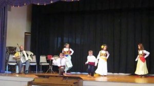 Folklor - Vranjanski cocek: Mina, Iris, Ivan, Milena, Stefan