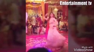 Usman khalid butt and Mariyam Nafees dance performance at wedding. ..