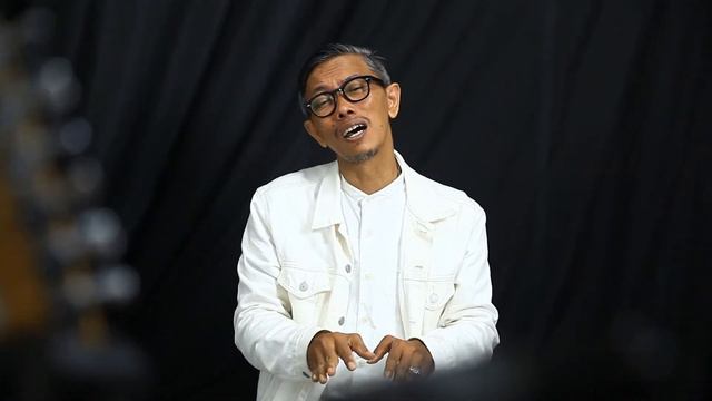 Bertahan Terluka  Cover by Joko Santoso смотреть онлайн