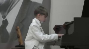 Р.Глиэр. "В полях".