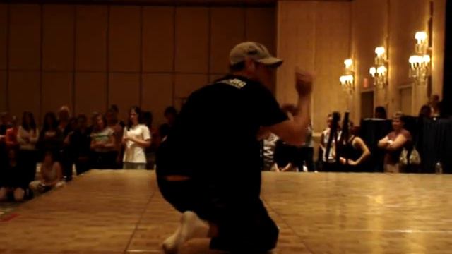 Wade Robson смотреть онлайн