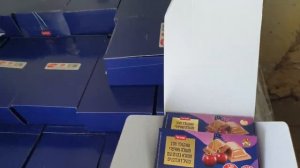 бесплато продукты беженцам и бедным