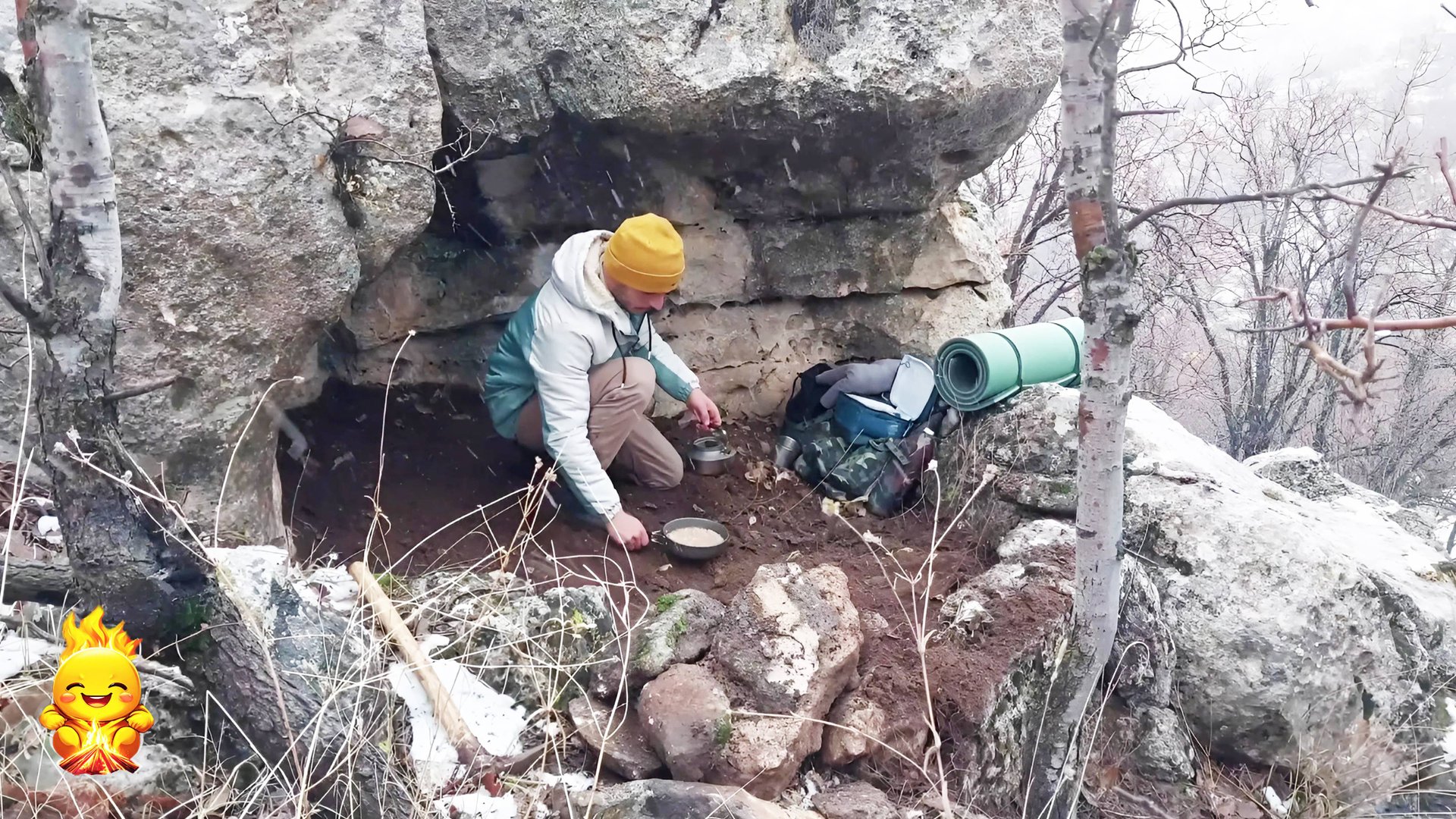 Зимний Кемпинг в Каменном Укрытии на Вершине Горы | ВЫЖИВАНИЕ НА ПРИРОДЕ - БУШКРАФТ смотреть онлайн