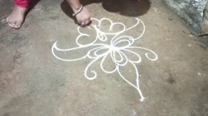 Simple Rangoli|Simple Rangoli designs|Smple Rangoli kolam|Simple Kolam|devis cookery