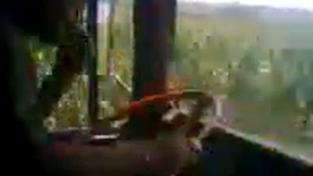 Dragan Vicentijevic Kabeza bratina iz Grabovca kod Svilajnca vozi kamion.3gp