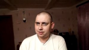 Мелькает Среди Тучек