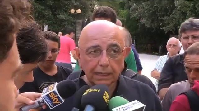 Adriano Galliani: "Honda arriverà certamente a gennaio. Prima? Vediamo..." смотреть онлайн