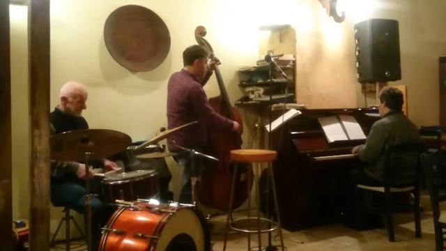 Jazz music band,  Tbilisi, Georgia смотреть онлайн