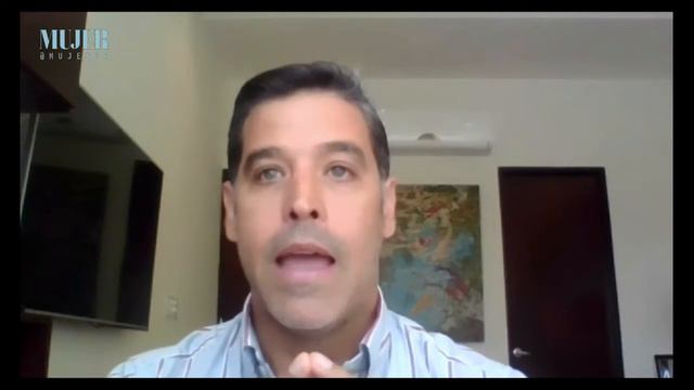 School Media: Pedro Ochoa - CEO y Fundador смотреть онлайн