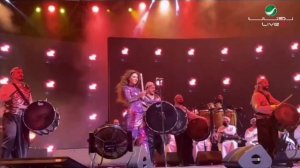 ميريام فارس الدبكة هي الجوبي في القرية العالمية دبي | Myriam Fares in Global Village