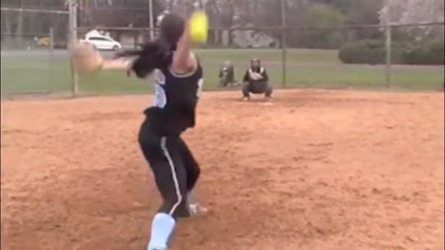 Alexa Arnold Pitching Skills Video смотреть онлайн