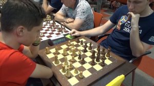 Zagorskii ⚔️ IM Demidov, Slow push on the kingside by black, English opening, Blitz chess