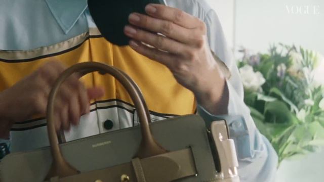 Irina Shayk: In The Bag | Episode 26 | British Vogue смотреть онлайн