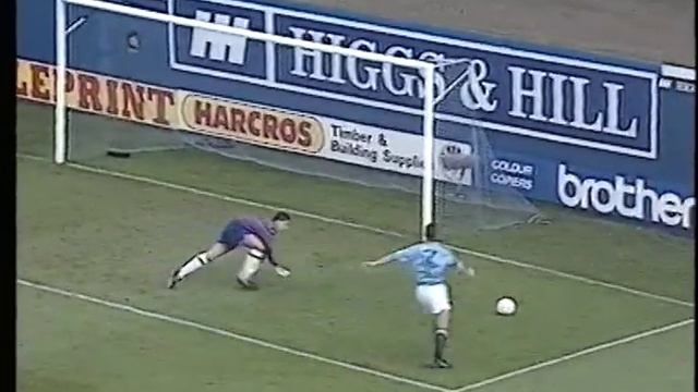 Kevin Hitchcock Saves смотреть онлайн