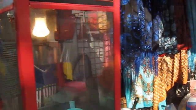 Nice thai market on Beach Raod. Pattaya / Тайский Рынок на Бичь Роуд в Паттайе смотреть онлайн