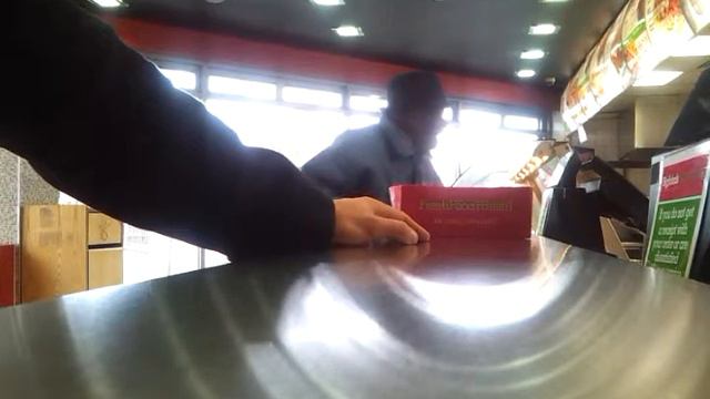 Cockadoodle doooo-get me my chips! смотреть онлайн