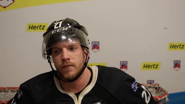 Viðtöl úr leik Bjarnarins og SA смотреть онлайн