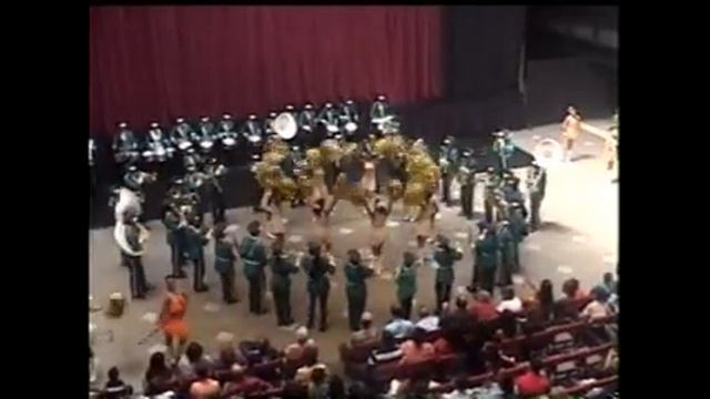 BANDA SHOW RAFAEL URDANETA - LIA BERMUDEZ - 2010 смотреть онлайн