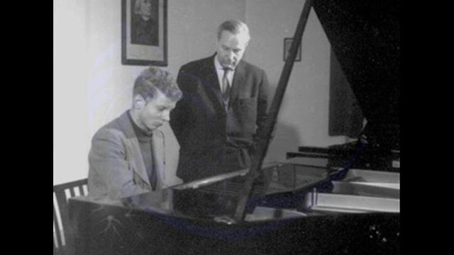 Bach - Amadeus Webersinke (1963) English Suite No 4 BWV 809 in F major смотреть онлайн